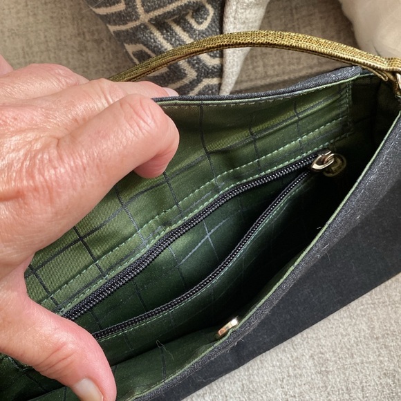 Kate Spade vintage black cloth shoulder bag/purse with green leather trim. - Picture 11 of 14